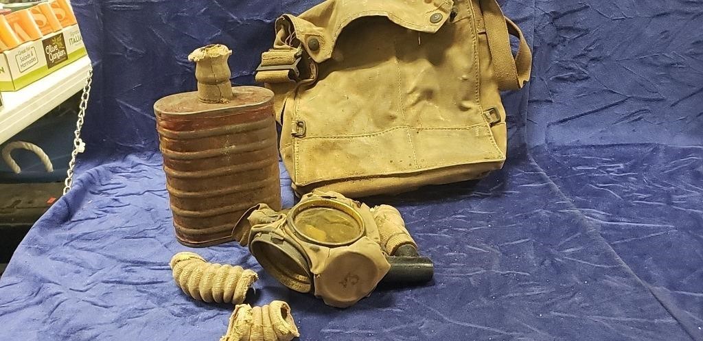 Tray Of Vintage Military Items