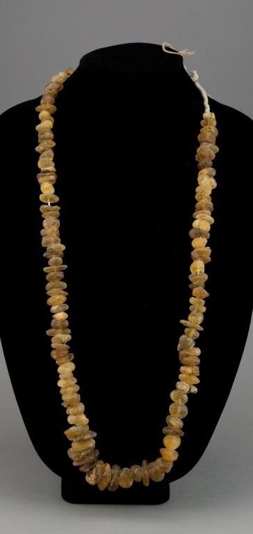 Chinese Natural Amber Beads Necklace