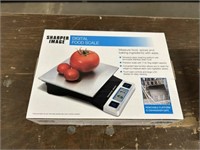 DIGITAL FOOD SCALE