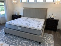 KING HEADBOARD & PLATFORM