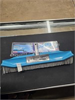 stingray brush attachment (display case)