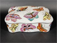 Chinoiserie Butterfly Ceramic Lidded Trinket Box