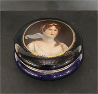 Royal Vienna porcelain powder jar 6"diam x 3"h
