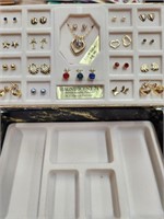 Necklace and Earrings Box Set