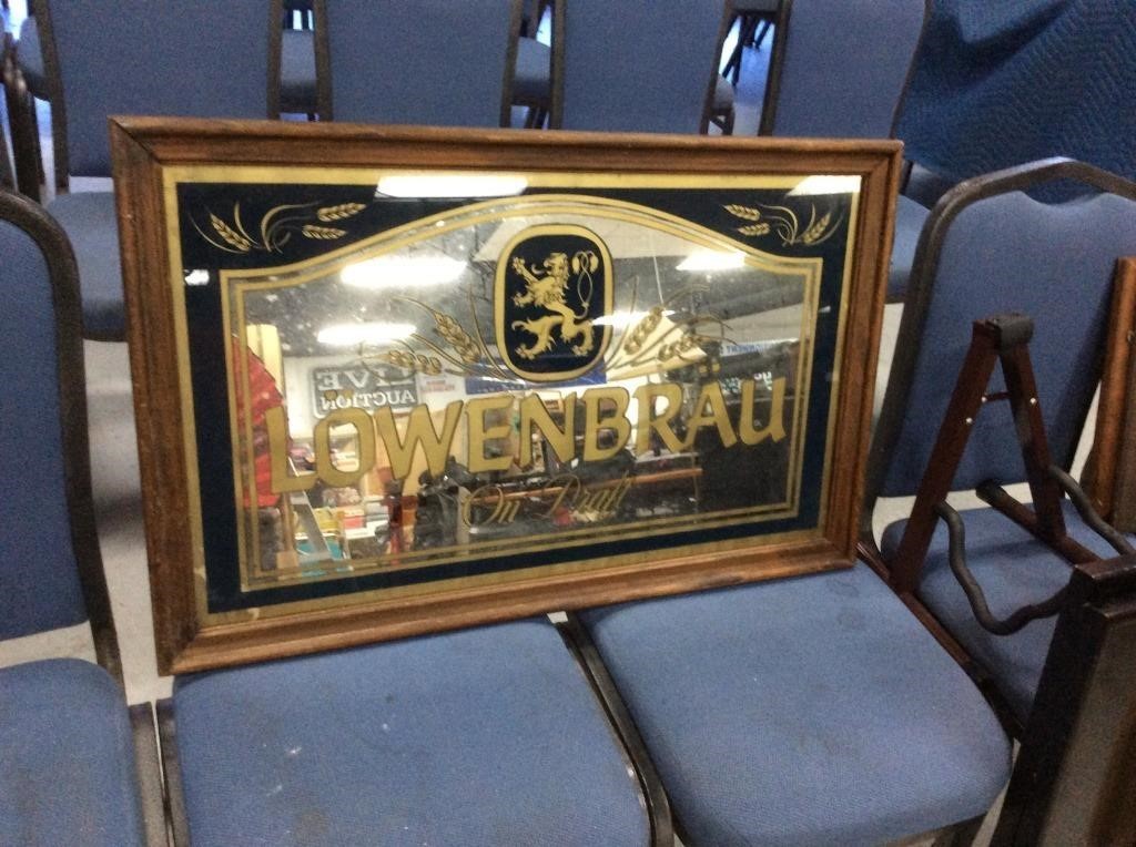 Lowenbrau sign