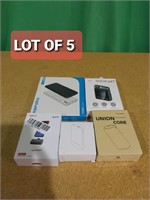 Lot of 5, Power banks of different brands and colo