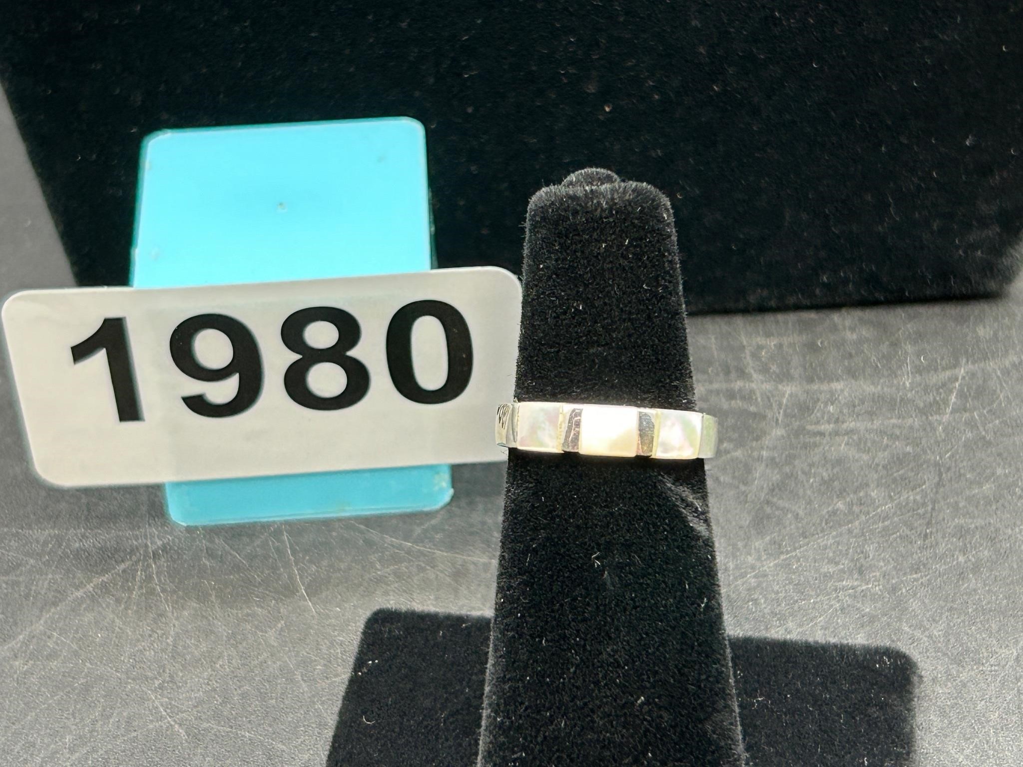 925 Silver Ring, size 6.5, 2.1 grams