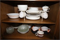 CONTENTS OF CABINET IN KITCHEN - SET OF CORELLE