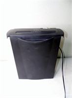 5 Sheet Paper Shredder - Works