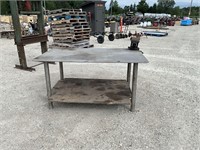 Steel Work Bench And Vise