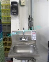 1X, S/S HANDWASH SINK W/ TAP & SOAP DISP