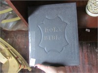 1880's Holy Bible Family Size