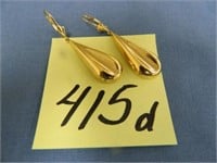 14kt, Yellow Gold Dangle Earrings, 3.5gr.