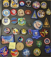 W - LOT OF COLLECTIBLE PATCHES (B35)