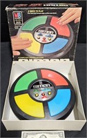 1978 Milton Bradley Simon Electronic Game - Works