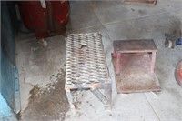 Iron Step & Rolling Mini Stool