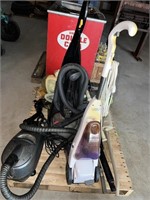 Group of vacuum cleaners