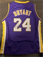 Lakers Kobe Bryant Signed Jersey with COA