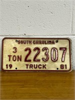 1981 3 ton truck South Carolina license plate