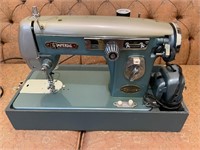 Vintage Imperial Deluxe Sewing Machine