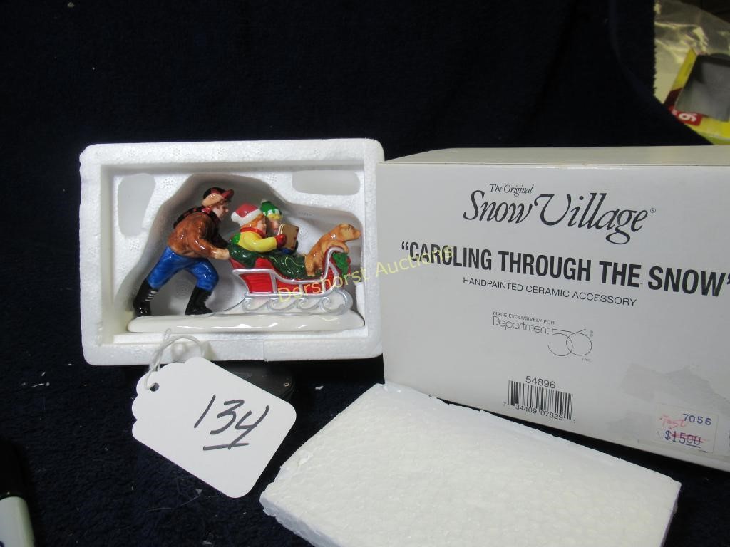 DEPT 56 SNOW VILLAGE - CAROLING THROUGH THE SNOW