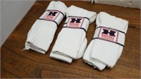 NEW 3 Pair Hussel Mens Athletic White Socks