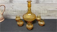 Vintage Amber Glass Decanter With 6 Matching Cups