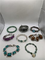 BRACELET LOT OF 8