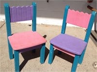 NW) CHILDRENS WOOD CHAIRS, SMALL, COLORFUL