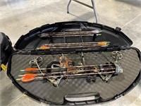 Parker Compound Bow With Case and Arrows