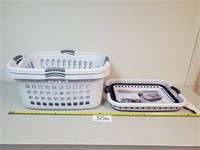 4 Laundry Baskets (No Ship)
