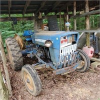 FORD TRACTOR - 9345 HRS - RUNS