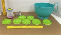 Pampered Chef Mixing Bowl, Icing Decorator &
