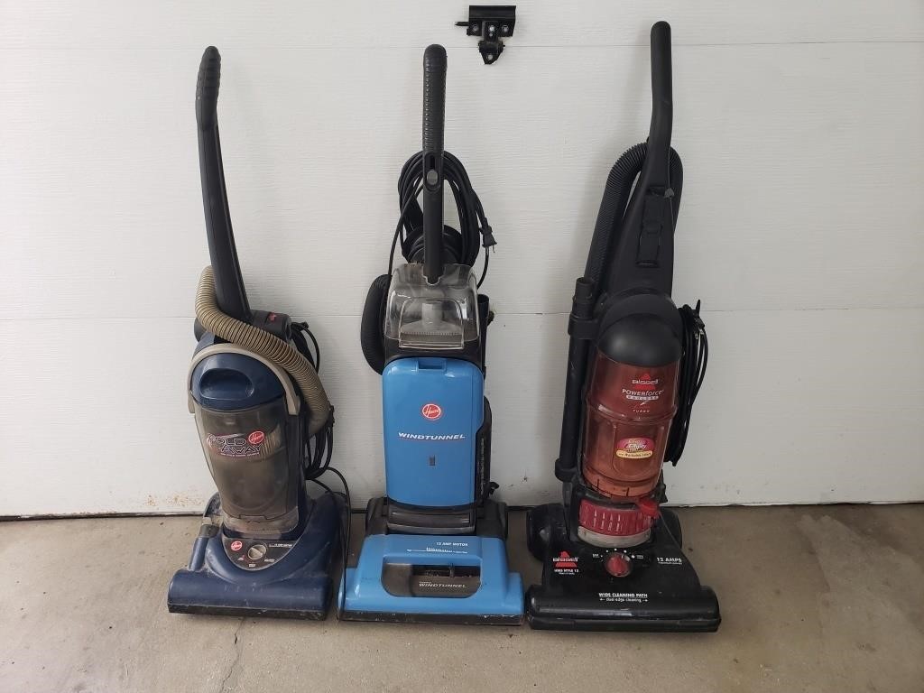 (3) Vacuums