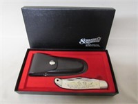 Schrade Scrimshaw Knife