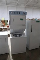 Whirlpool Washer/Dryer Combo (Electric)