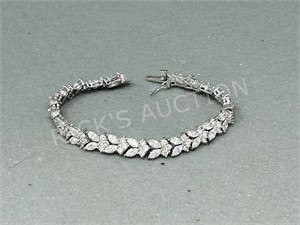 Sterling tennis bracelet w/ clear stones