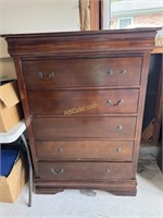 Mahogany 5 Drawer Chest of Drawers, Measures:
