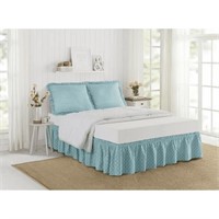 C395  Pioneer Woman Cotton Trellis Bedskirt Set