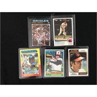 5 Topps Brooks Robinson Cards 1971-76