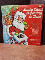 VINTAGE SANTA CLAUS IS COMING TO TOWN ALBUM