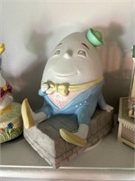 Humpty Dumpty / Mother Goose 1980s Ceramic Decor