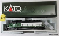 Kato BN EMD SD40-2 Diesel Loco 37-6604