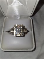2CT Gold and Diamont women ring
