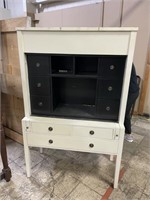 One piece painted hutch