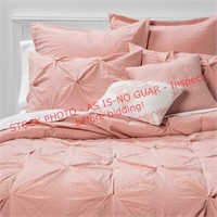 Threshold Queen Pinch Pleat Comforter Set