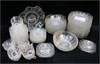 Set of Federal Glass Co. "Columbia" crystal,