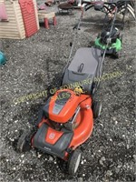 HUSQVARNA 725 AWD 725EX MOWER