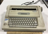 Smith Corona Display Dictionary Typerwriter 800
