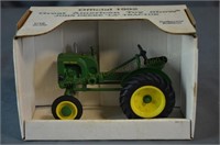 John Deere LA Tractor